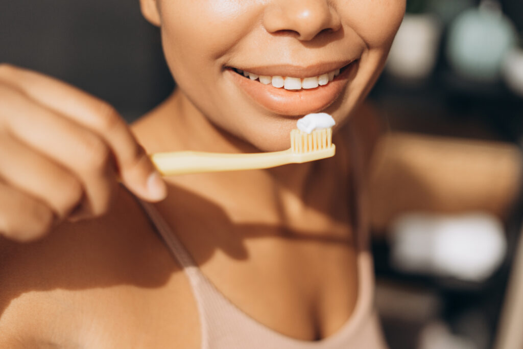 Natural Ways to Support Oral Health